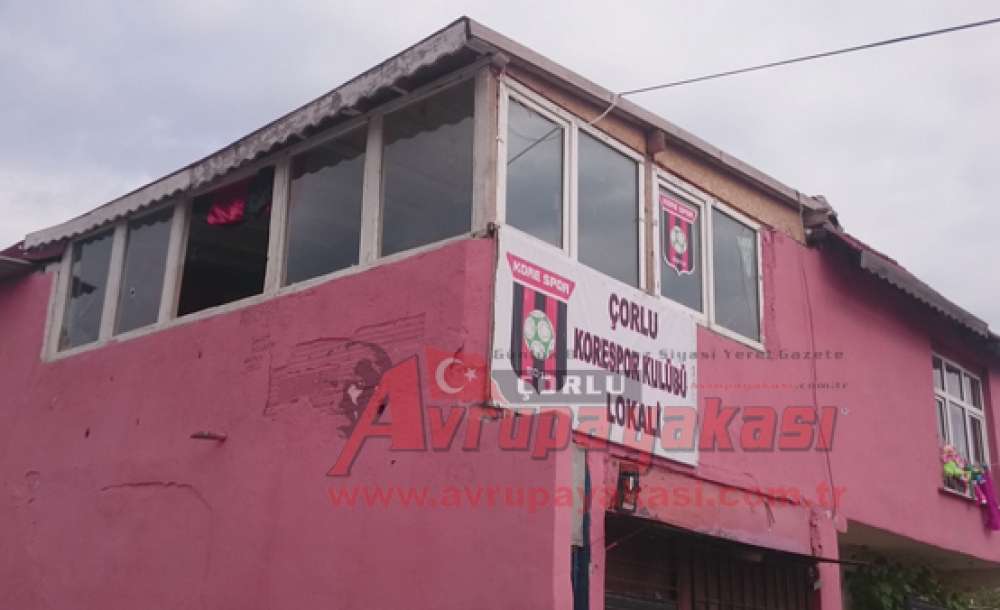 Darp Edilen Kulüp Başkanı Gençlere Ateş Etti 2'si Ağır 5 Yaralı