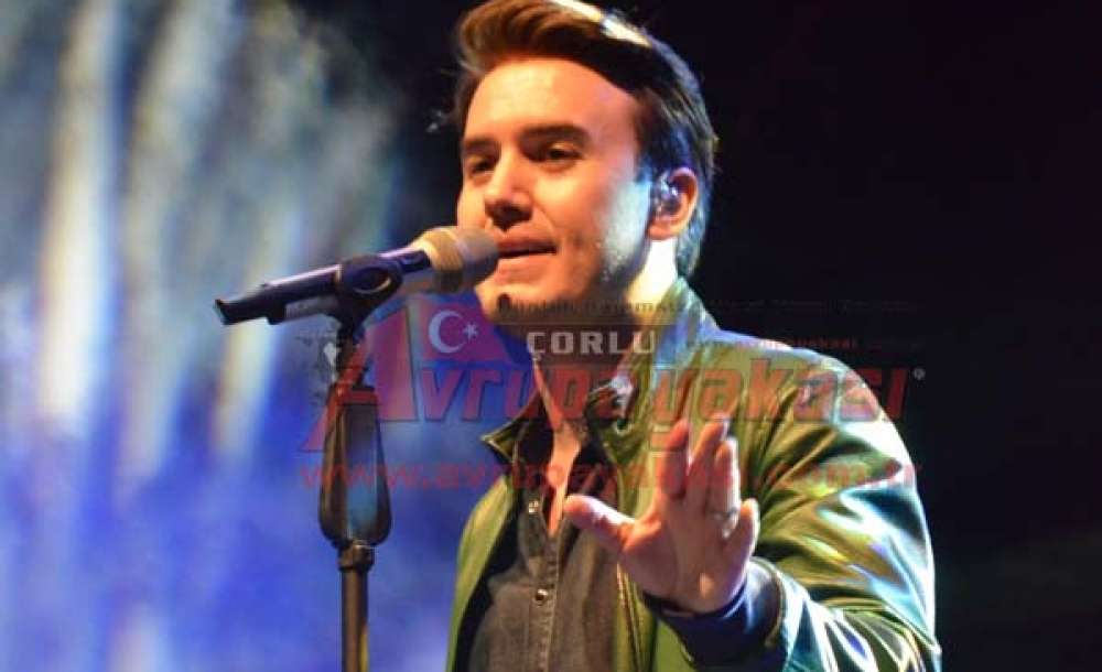 Trend Arena Mustafa Ceceli Ile Coştu