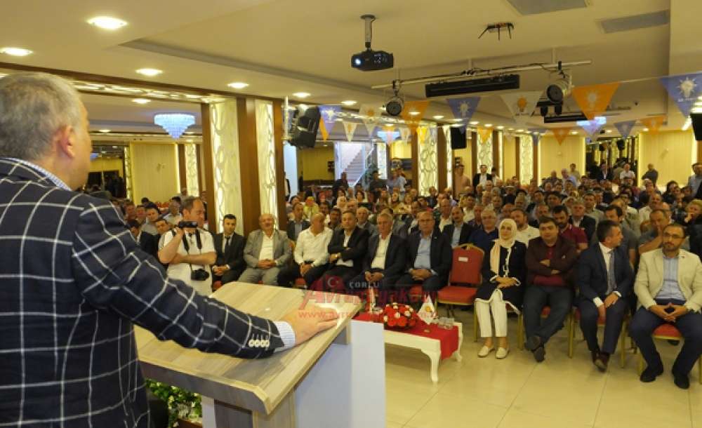 Yeni Anayasa Ve Başkanlık Sistemi Konferansı