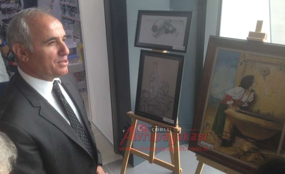 Çorlu Halk Eğitimi Merkezi'nden Resim Sergisi