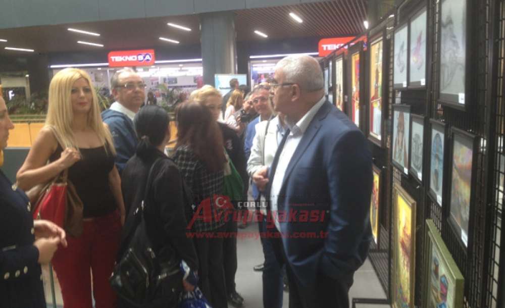 Çorlu Halk Eğitimi Merkezi'nden Resim Sergisi