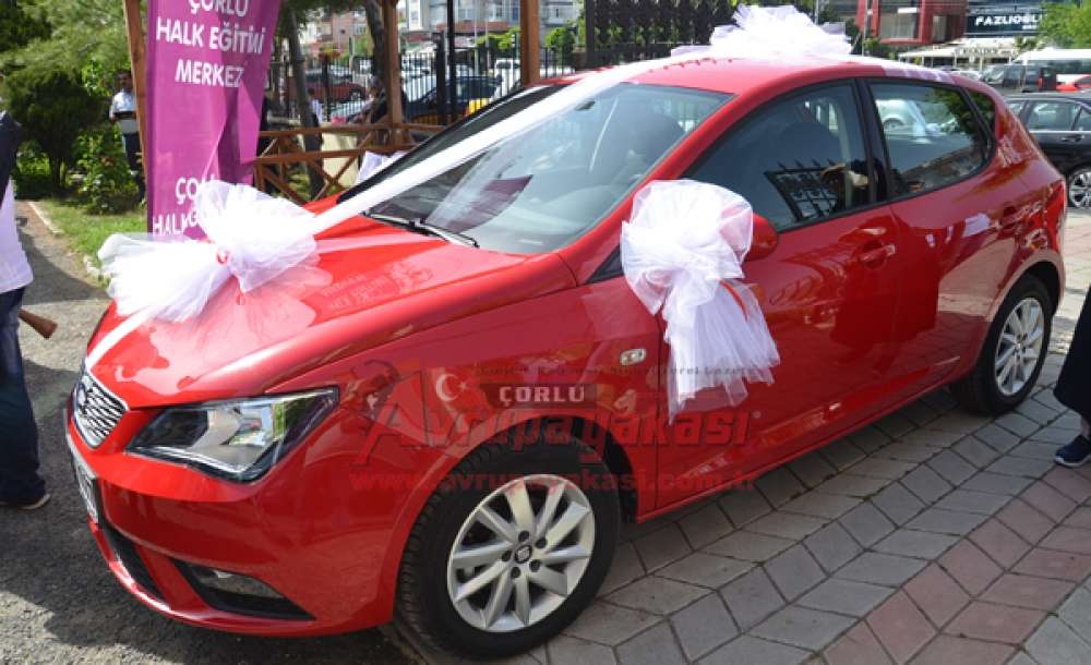 San Ki Bıraktım Kampanyası Talihlisi Otomobili Teslim Aldı