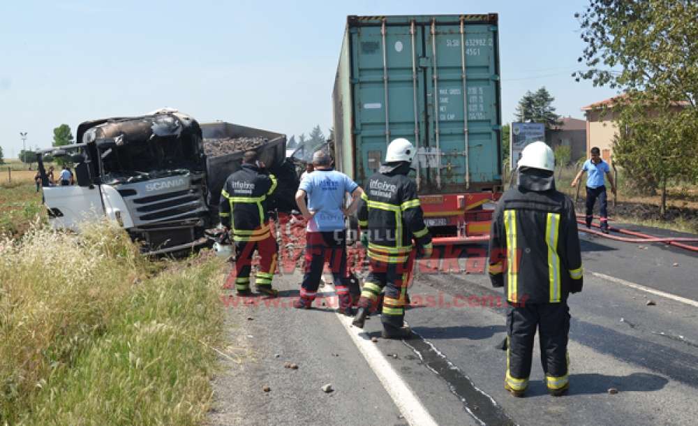 Çorlu'da Feci Kaza: 1 Ölü 1 Yaralı 