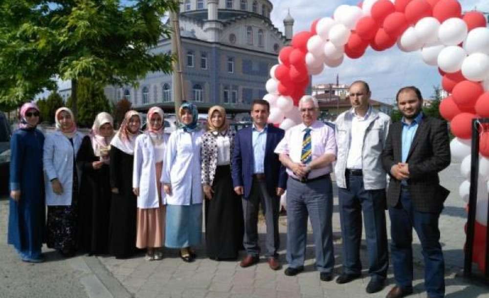 Mekke Kur`an Kursu`ndan Bahar Şenliği
