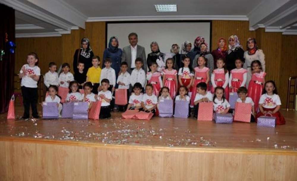 Fatih Kur`an Kursu Okul Öncesi Sınıflarından Yıl Sonu Programı
