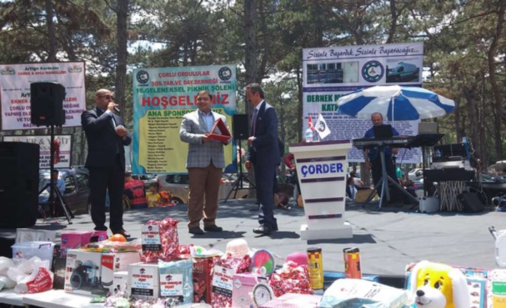 Çorlu`daki Ordulular Piknikte Buluştu