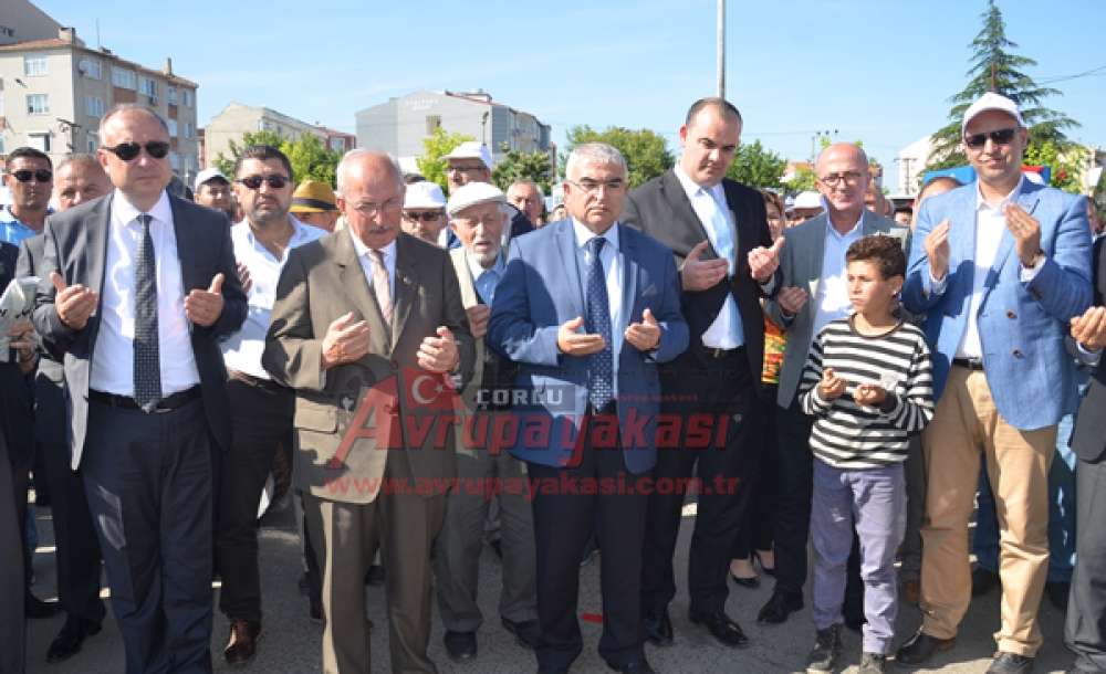 Kumyol Caddesi Altyapı Temeli Atıldı