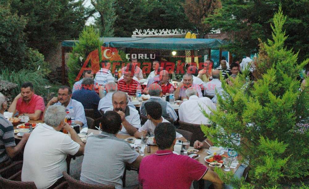 Öğrenci Servisleri İftarda Buluştu