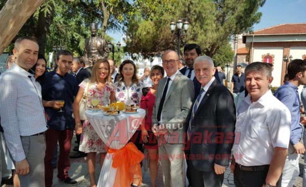Tekirdağ Ve Çorlu'da Bayramlaşma Programı Düzenlendi