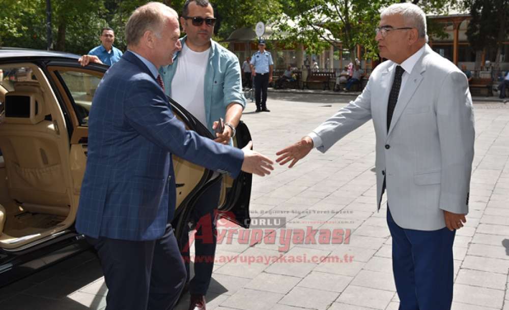 Vali Ceylan'dan Başkan Baysan'a İade-I Ziyaret