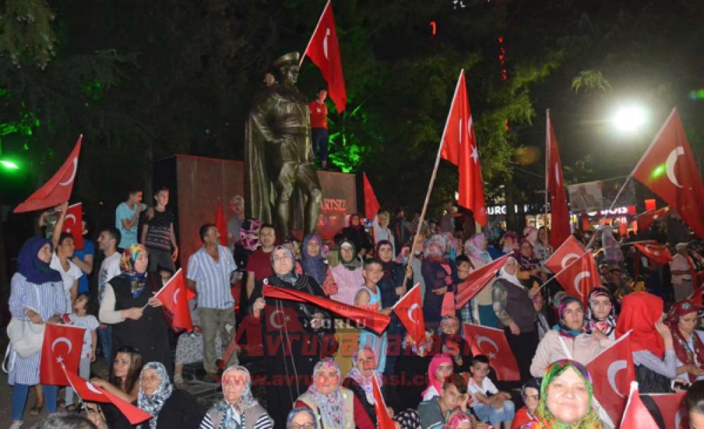 Demokrasi Nöbetinde 19. Gece