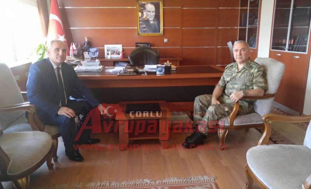 Tümgeneral Alparslan'dan Kaymakam Kılıç'a Ziyaret