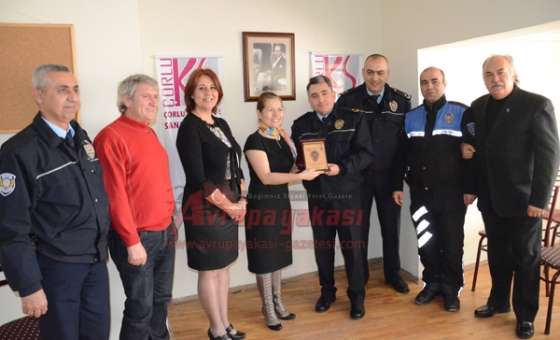 Çorlu Emniyetinden Çorlu Ksd Ve Kasaid'a Plaket