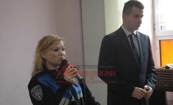 Çorlu Tdp Ve Kom'dan Öğrencilere Madde Bağımlılığı Semineri