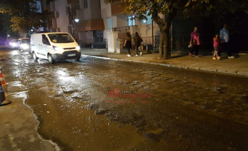 Şinasi Kurşun Caddesi Daha Da Bozuldu