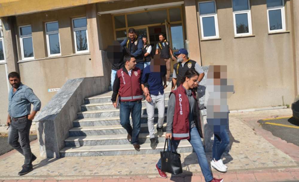 Tutuklu Sayısı 5 Oldu