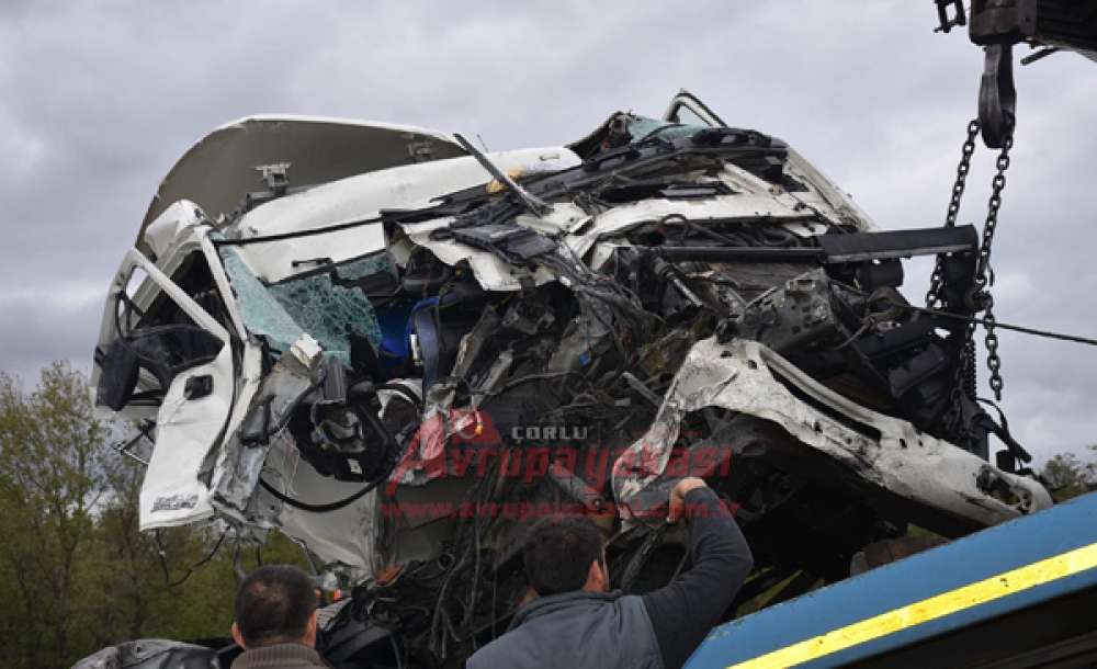 Çorlu'da Zincirleme Kaza 1 Yaralı