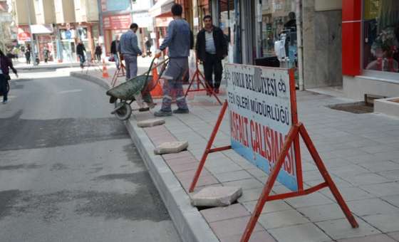 Kaldırım Üzerine Park Edenlere Önlem