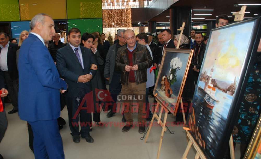 Ressam Seyhan Umay Yıldırım İlk Kişisel Sergisini Açtı