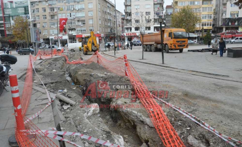 Yeniden Kazılıyor!