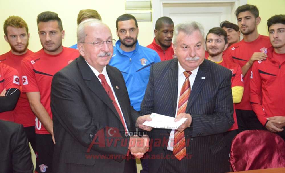 Tekirdağ Bşb'den Çorluspor 1947'ye 150 Bin Tl