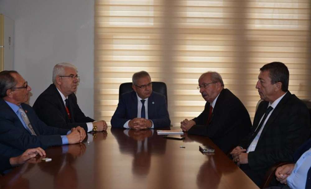 Başkan Albayrak'tan Ergene Velimeşespor Kulübü'ne Ziyaret