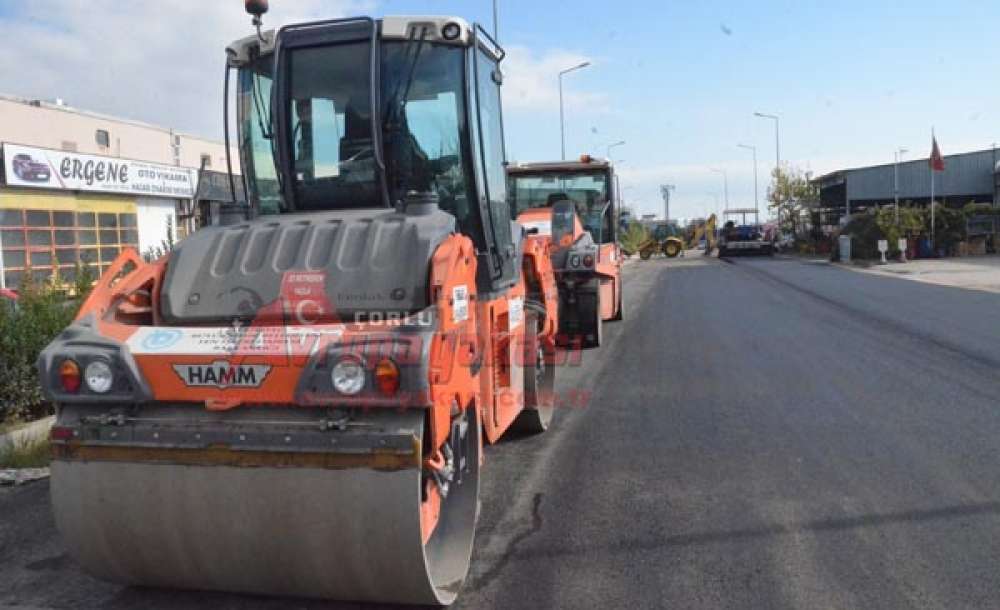 Yeni Sanayinin Yolları Asfaltlanıyor