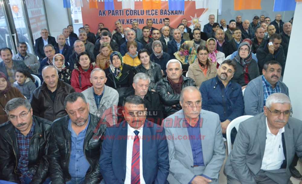 Ak Parti'den Mahalle Danışma Toplantısı