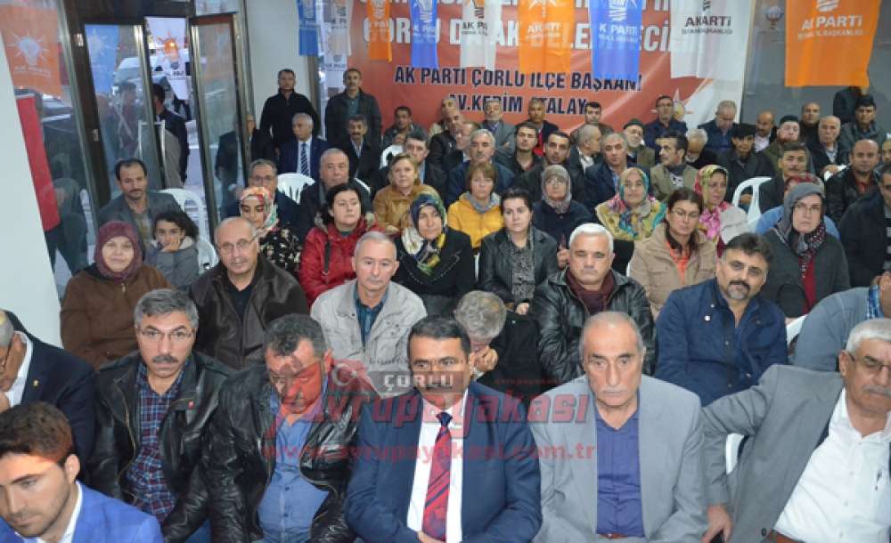 Ak Parti'den Mahalle Danışma Toplantısı