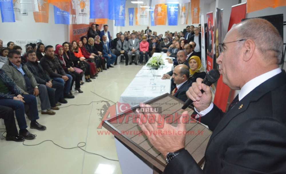 Ak Parti'den Mahalle Danışma Toplantısı