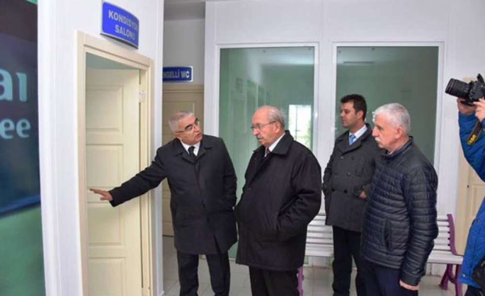 Başkanlar Albayrak Ve Baysan Çorlu Belediyesi Tenis Kortunu İnceledi