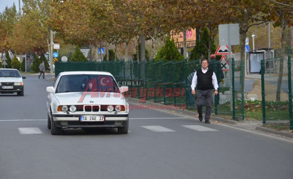 Büyükşehir Set Çekti