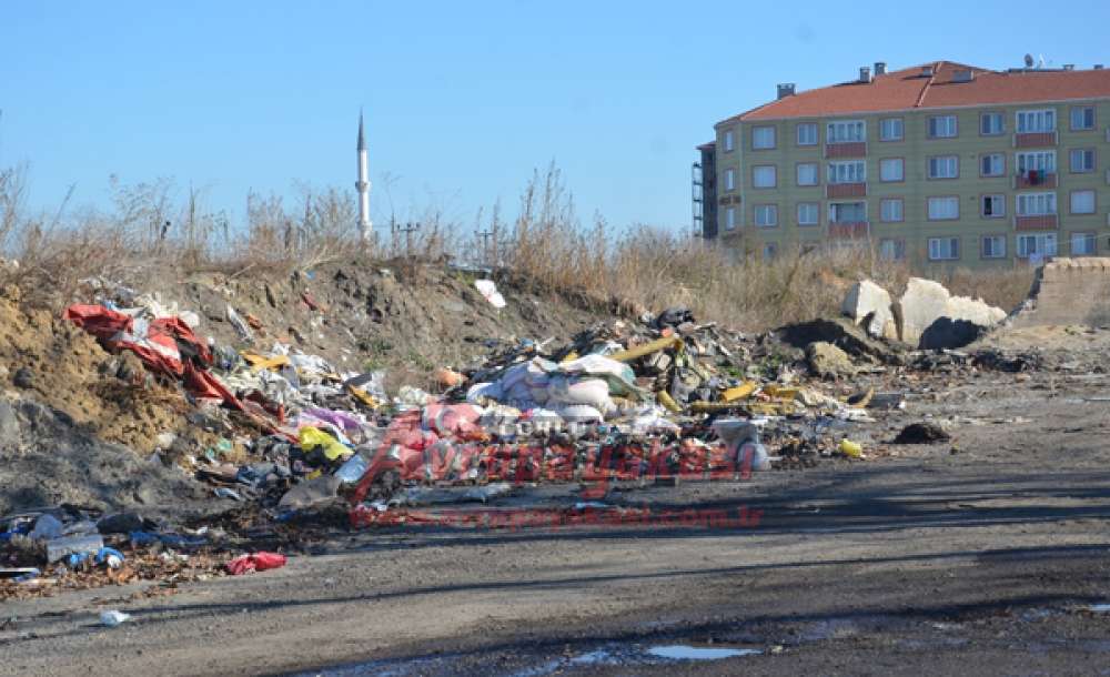 Çöp Ve Hafriyat Tepeleri Büyüyor