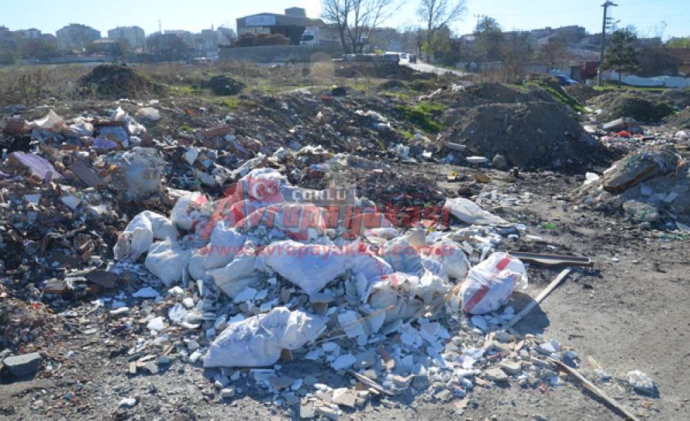 Çöp Ve Hafriyat Tepeleri Büyüyor