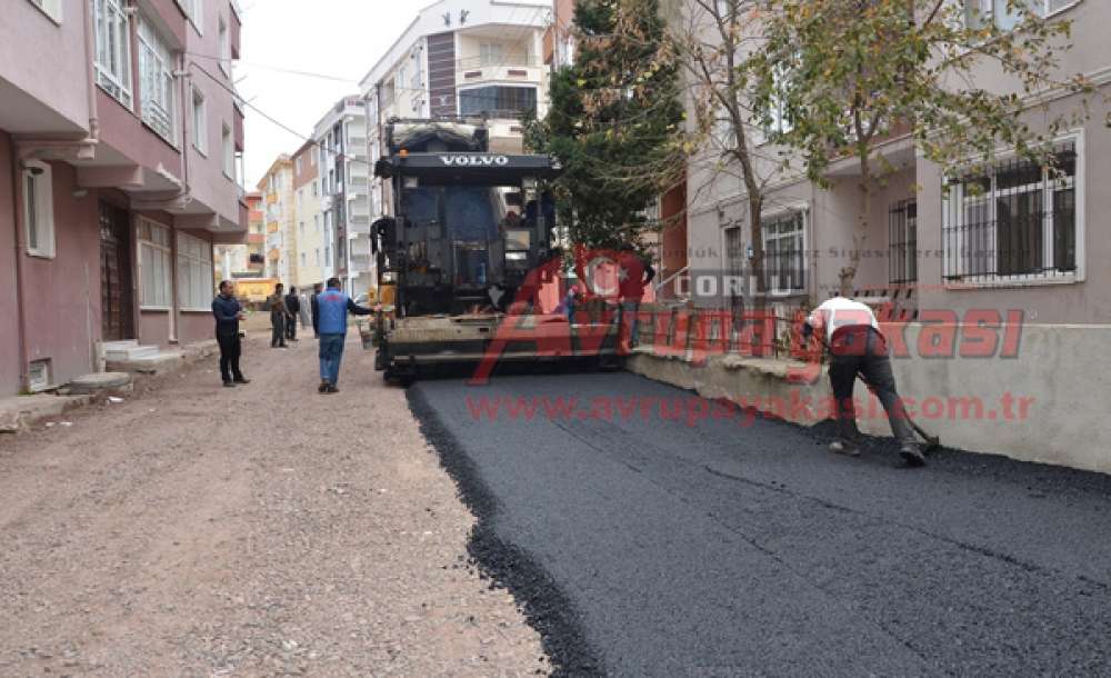 Mavilibahçe Ve Bahçelievler De Asfaltlama Çalışmaları Başladı