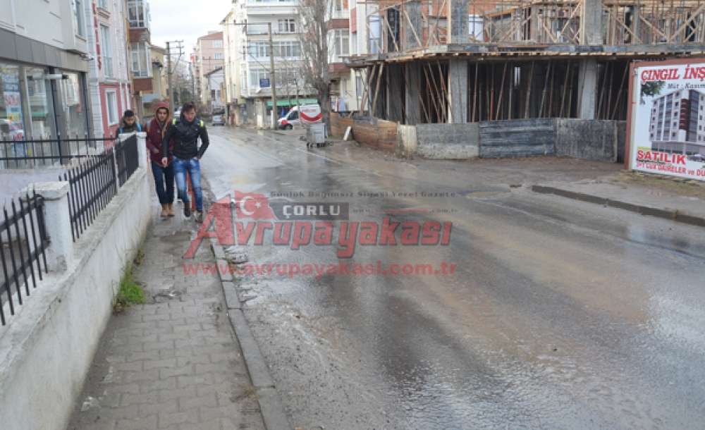 Yeni Bir Patlak!
