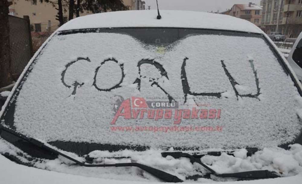 Kar Esareti Sürüyor
