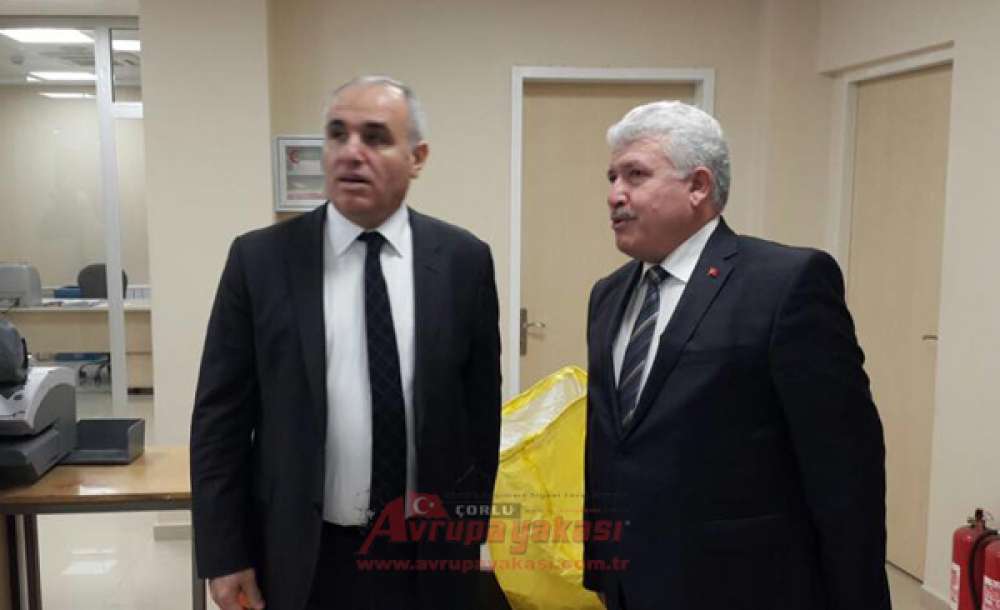 Kaymakam Kılıç, Yenilenen Ptt Binasını İnceledi