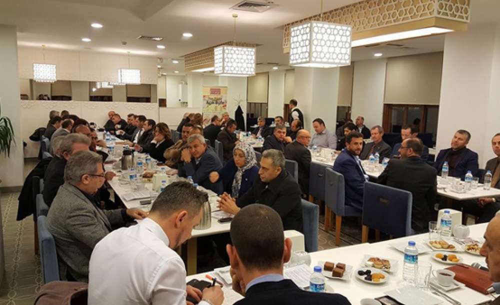 Ak Parti İl Teşkilatı'ndan İstişare Ve Danışma Toplantısı