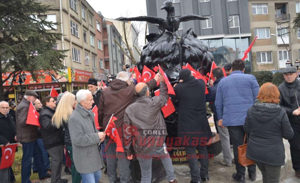 Uğur Mumcu Çorlu'da Anıldı
