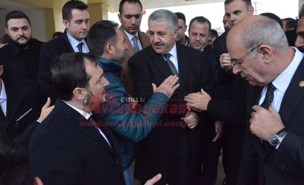 Ulaştırma Denizcilik Ve Haberleşme Bakanı Ahmet Arslan; “Bu Gömlek Artık Bize Dar Geliyor”