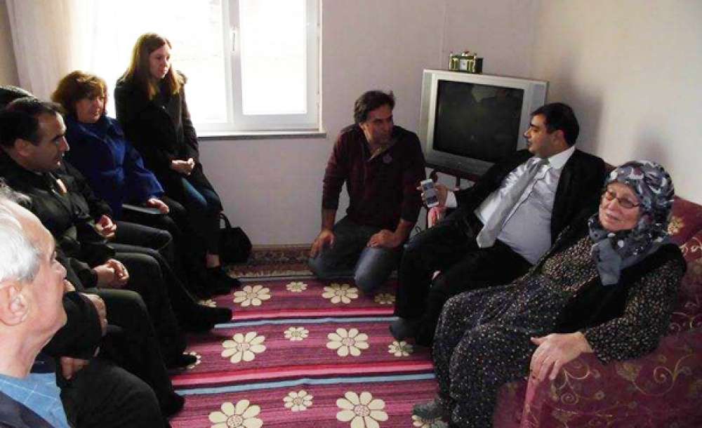 Kaymakam Kızıltoprak'tan Şehit Ailelerine Ziyaret