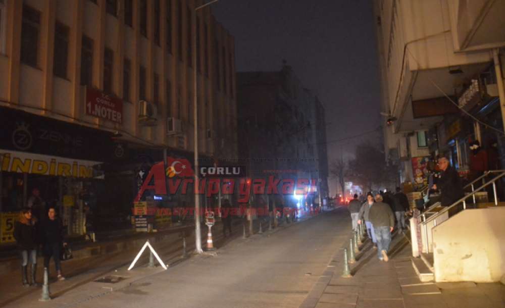 1 Saat Elektrikler Kesildi