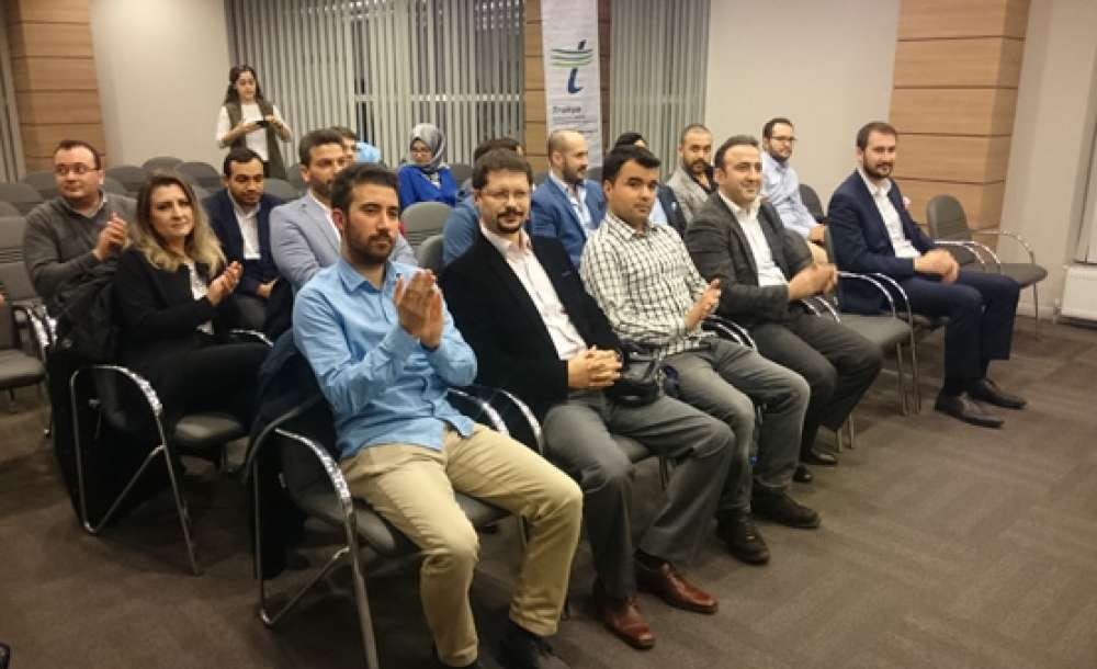 Proje Yazma Eğitimini Tamamlayanlara Sertifika Verildi