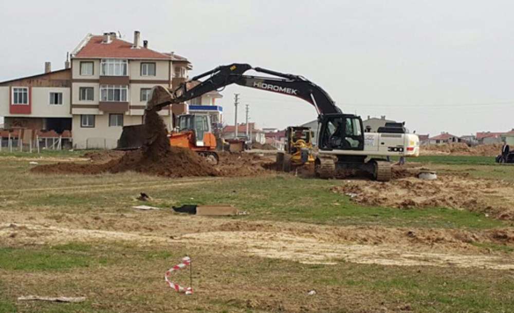 15 Temmuz İlkokulu'na İlk Kazma Vuruldu