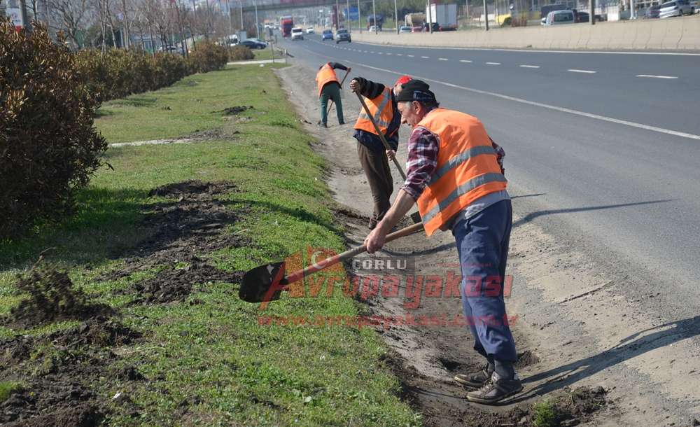 Karayolları Ekiplerinden Çalışma