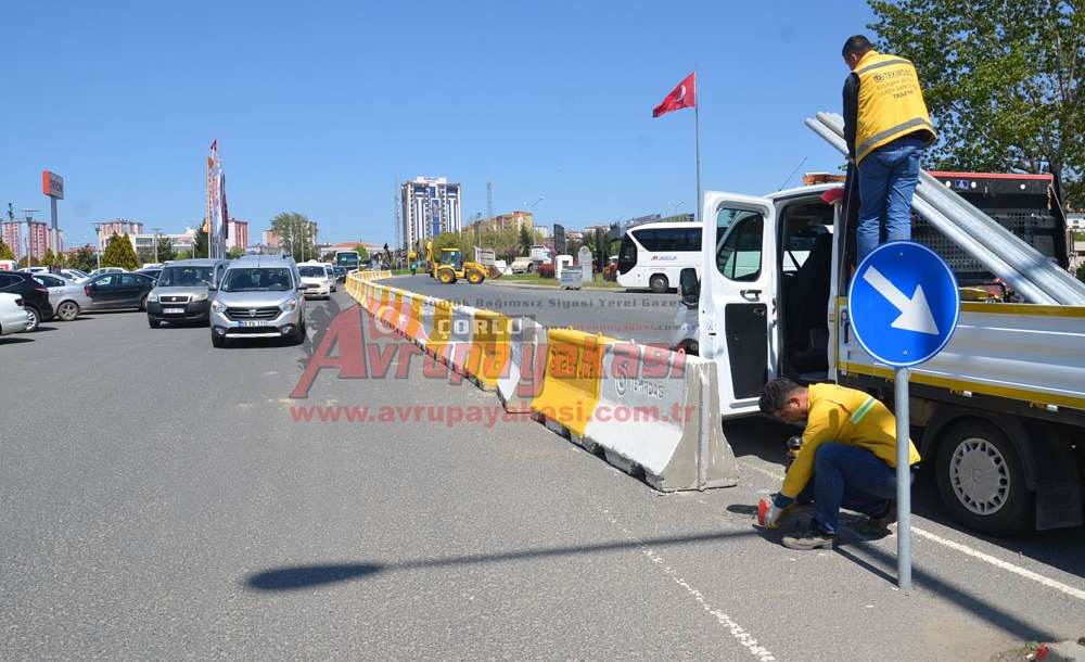 Kavşağa Beton Bariyer