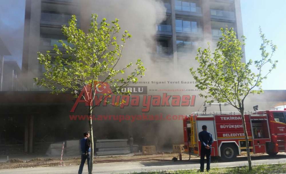 İnşaatta Yangın Paniği