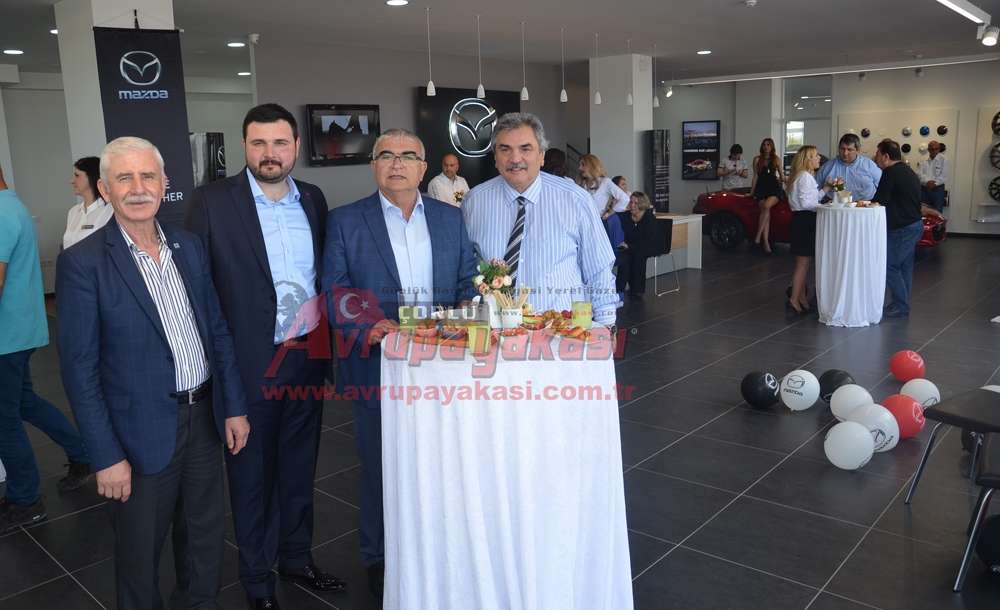 Mazda Ertuğrul Otomotiv'den Kokteyl