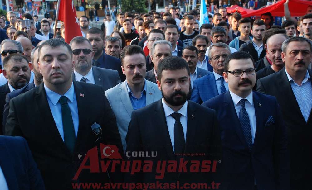Mhp Çorlu İlçe Başkanı Av. Barış Tırpan: “Hiçbir Çakal Türkiye Cumhuriyeti Devletini Raydan Çıkaramayacaktır”